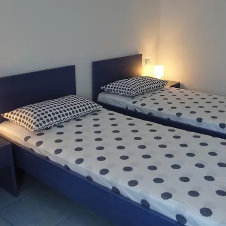 Mediterraneo Apartament *